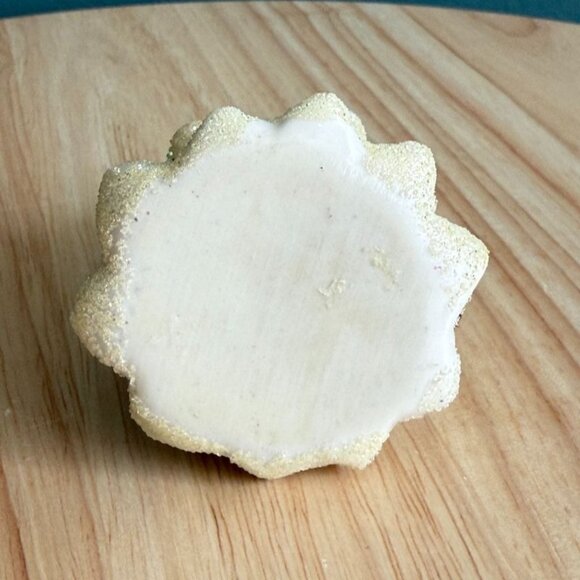 Vintage White Christmas Tree Trinket Box With Ornaments  Gold Star Glitter Keeps - Picture 7 of 10